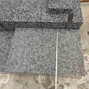 林芝芝麻黑拉丝面