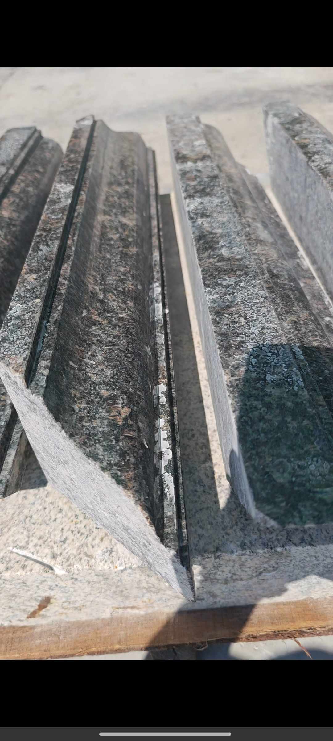 林芝英国棕别墅线条